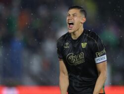 Masa Depan Belum Pasti, Idzes Bertarung di Venezia Vs Lille Malam Ini