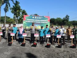 **Polres Kampar Serentak Tanam Jagung di 9 Ponpes, Mewujudkan Ketahanan Pangan Nasional**