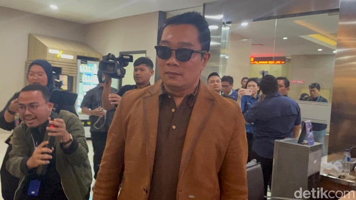 RK Tiba di Bareskrim, Bersiap untuk Tes DNA Terkait Anak Lisa Mariana: Kunci Pemecahan Kasus