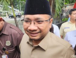 **Eks Menag Yaqut Hadir di KPK, Diperiksa Soal Kuota Haji**