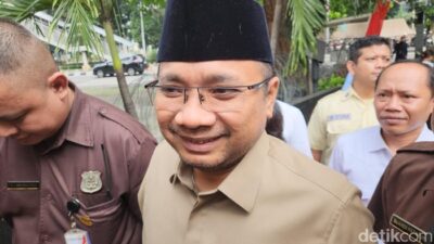 **Eks Menag Yaqut Hadir di KPK, Diperiksa Soal Kuota Haji**