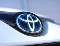 “Tekan Harga, Toyota Akan Pakai Suku Cadang China untuk Mobil Listrik di Thailand”