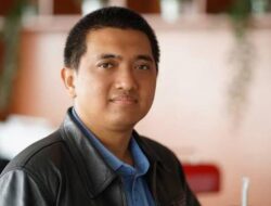 1. “KPK Ungkap Lokasi Harun Masiku, Mantan Penyidik Desak Penangkapan Segera”
