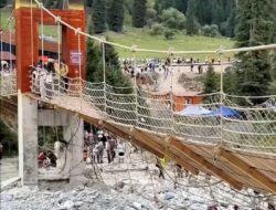 Tragedi Menyebalkan! Horor Jembatan Gantung di China Putus, 5 Orang Tewas-Puluhan Luka