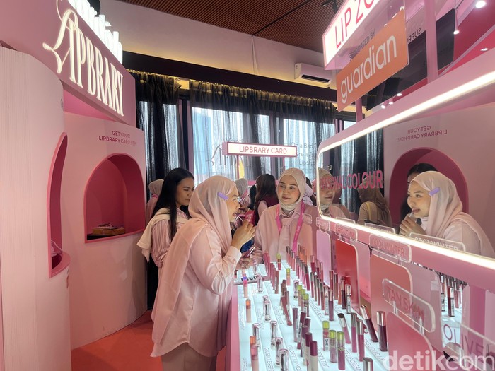 Wardah Gelar Lipbrary, Bantu Temukan Lip Product Sesuai Warna Kulit, Redefinisi Keindahan untuk Semua