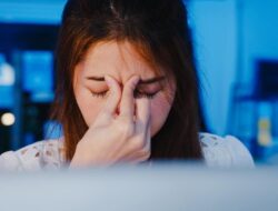**4 Tanda Tidak Biasa Sebelum Stroke Menyerang, Jangan Abaikan!**