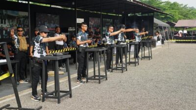**Brimob Polda Metro Beraksi, Lomba Menembak Seru Sambut Kemerdekaan RI ke-80**