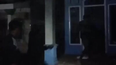 Warga Pasuruan Rusak Rumah Terduga Pembunuh Bocah 7 Tahun, Solidaritas atau Ekspresi Kekecewaan?