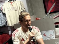 “Leiva: Liverpool Akan HadapiMU Sebagai Pesaing Berat Musim Depan!”