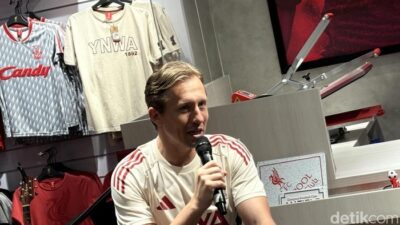 “Leiva: Liverpool Akan HadapiMU Sebagai Pesaing Berat Musim Depan!”