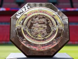 “Daftar Juara Community Shield: Paling Anyar Crystal Palace, Menyapu Bersih Rekor!”
