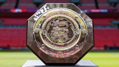 “Daftar Juara Community Shield: Paling Anyar Crystal Palace, Menyapu Bersih Rekor!”