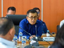 **Legislator Dukung Rekrut 1.000 Petugas Damkar: ‘Pemadam’ Jadi Pelayan Kebakaran Warga**