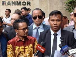 Roy Suryo dan Pasangannya Minta Ditunda Pemeriksaan Ijazah Palsu, Rayakan HUT RI?