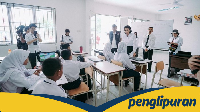 Kunjungi Sekolah Rakyat, Wamen P2MI Takjub dengan Semangat Belajar Siswa - Update 1