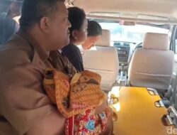 **Tragedi Mengerikan: Balita di Ngawi Tewas Terlindas Mobil Orang Tuanya Saat Parkir di Halaman Rumah**