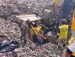 Operator Buldoser PNS Tewas Tertimbun Longsor di TPA Galuga Bogor, Wali Kota Beri Belasungkawa