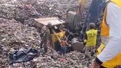 Operator Buldoser PNS Tewas Tertimbun Longsor di TPA Galuga Bogor, Wali Kota Beri Belasungkawa