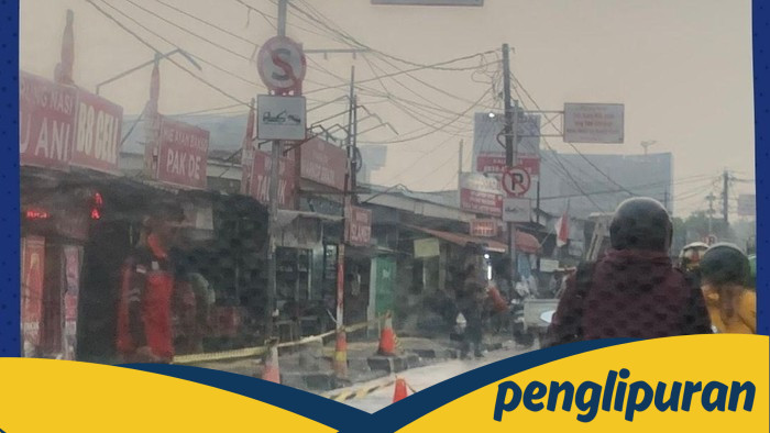 Macet Melanda! Lalin Depan Terminal Kalideres Arah Cengkareng Terhambat Perbaikan Jalan