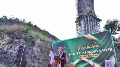 **Fadli Zon Tinjau Monumen-Museum Reog Ponorogo, Yakin Semakin Mengglobal**