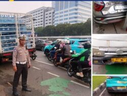 Kecelakaan Beruntun di Depan DPR Arah Slipi, Lalin Macet dan Ribuan Pengendara Terjebak!