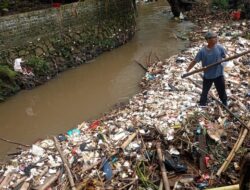 Krisis Sampah di Sungai Bojonggede, Bogor: Sebuah Bencana yang Terabaikan!