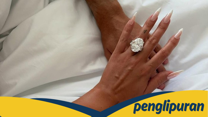 **Cincin Berlian dari Ronaldo ke Georgina Ditaksir Rp 81 M: Kisah Cinta Di Luar Lapangan!**