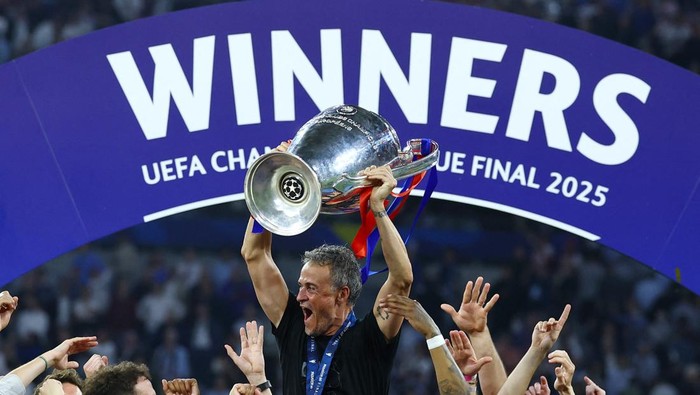 **PSG Bertekad Lakukan Treble Lagi di Musim 2025/2026, Enrique Pede!**