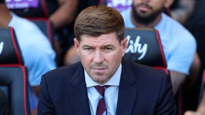 “Gerrard: Owen Surpass Mbappe & Gagalnya Perbandingan dengan Pemain Masa Kini”