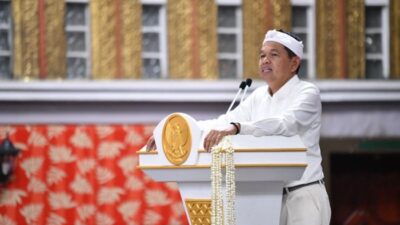 “Jabar Puncak Realisasi Belanja Daerah, Perkembangan Ekonomi Melesat!”