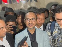 Polisi Dinterogasi Abraham Samad Tentang Ijazah Jokowi: 56 Pertanyaan yang Membuat Heboh!