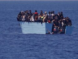 Tragedi Migran: 26 Tewas, 10 Hilang di Laut Italia