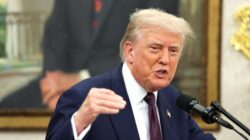 Trump Siap Temui Putin dan Zelensky, Ancam Rusia dengan Konsekuensi Berat