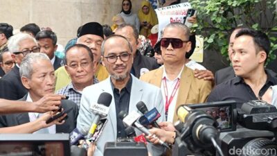 “Podcast Abraham Samad: Dari Bicara Jokowi ke Ijazah yang Jadi Tandu”