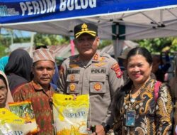 **Sinergi Polisi dan Bulog: 4 Ton Beras Gratis untuk Warga Siak**