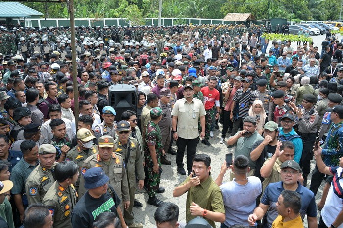 Bobby Nasution Pimpin Pembongkaran Diskotik Sarang Narkoba di Sumut - Update 1