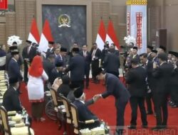 “SBY Salami Jokowi dan JK, Momen Unik jelang Sidang Tahunan MPR 2025”