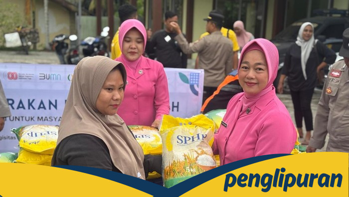 **Bhayangkari Polsek Singingi Salurkan 500kg Beras Murah, Stabilkan Pasokan Pangan**