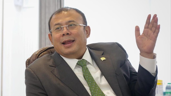 Lagu Kebangsaan Tak Akan Dikenakan Royalti, Waka DPR Minta Perhatian Khusus