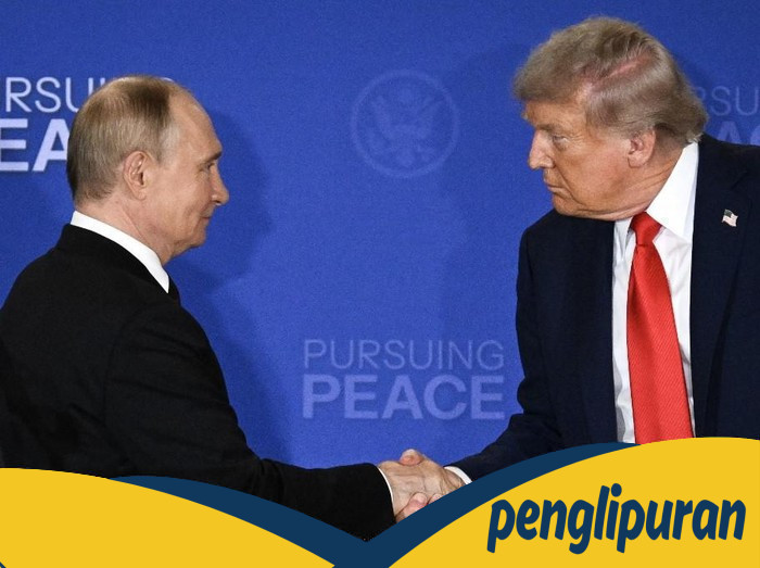 **Putin Menawarkan Kunjungan ke Moskow Usai Pertemuan 3 Jam dengan Trump**