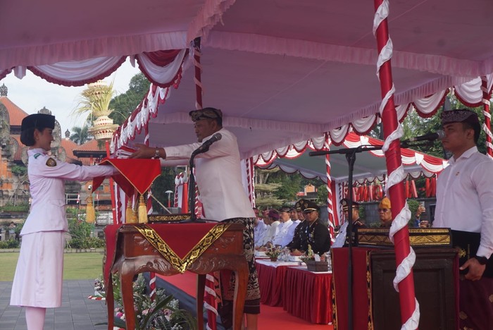 Pemkab Gianyar Berikan Remisi kepada Napi, Peringati HUT RI Ke-80 dengan Upacara Megah