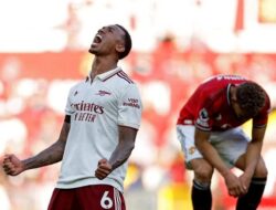 **Arsenal Tunggangi Kebanggaan 1-0 di Old Trafford: Catatan Unik Menang di Kandang MU**