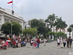 “Pertama Kali, Jani dan Keluarga Jelajahi Serunya Kota Tua di Libur HUT RI ke-80”