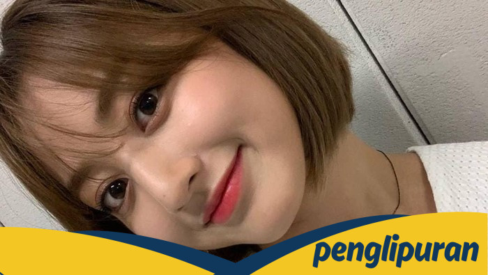 **Jihyo 'TWICE' Spill Tips Diet, Sukses Turun 10 Kg-Punya Perut Bak Roti Sobek**
