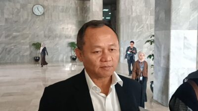 Prabowo Baca Teks Proklamasi, Golkar: “Mengubah Kebiasaan itu Wajar”