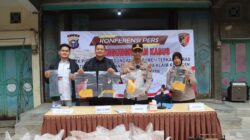 Polres Dumai Tangkap Penjual Beras Oplosan, 2 Ton Beras Diumumkan