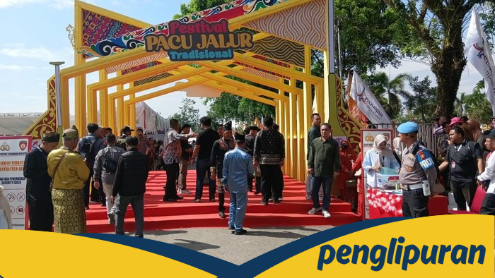 Wapres Siap Buka Pacu Jalur, Suasana Tepian Narosa Pagi Ini Mencengangkan!