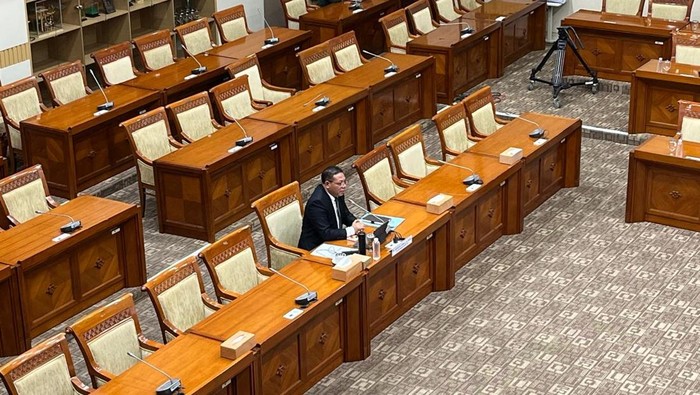 Calon Hakim MK Inosentius: DPR Produktif UU Selalu Buruk, Inilah Solusinya!