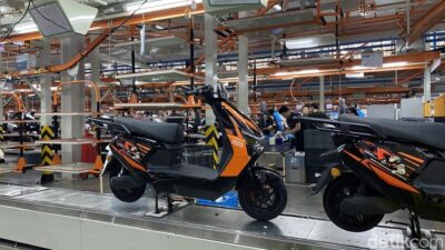 **Pabrik Yadea di Karawang: Serap 90% Tenaga Lokal untuk Mendukung Ekonomi Daerah**