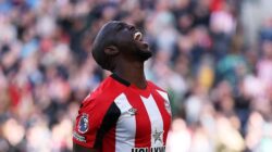 “Brentford Menolak Tawaran Ketiga Newcastle untuk Dapatkan Yoane Wissa”